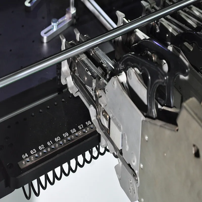 Рисунок 3 - 64 питателя SMD паяльная машина