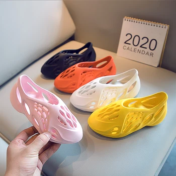 

Summer Boys Girls Hollow Beach Sandals Casual EVA Toe-covered Soft Children's Creative New Leather Flats Kids Toddler Baby Shoes