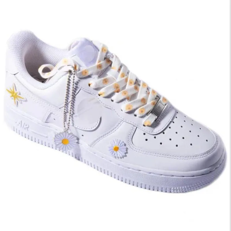 Daisy shoelaces Clearance
