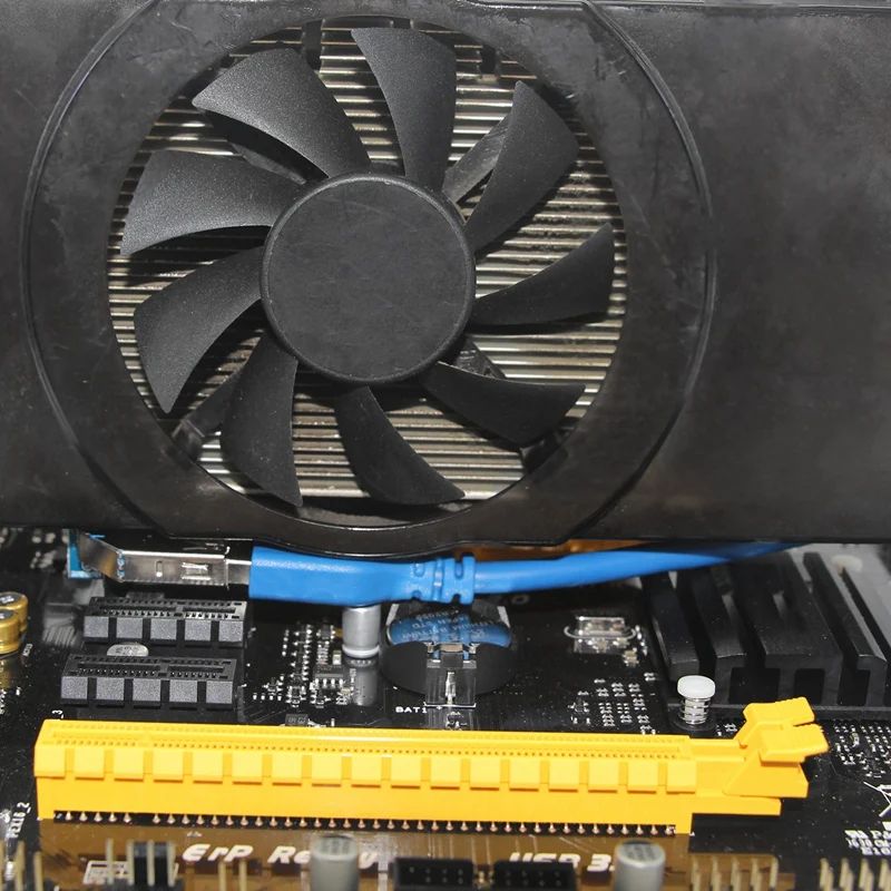 UEX101 PCI-E X1 to X1 Extension Riser Card Adapter with USB3.0 Cable