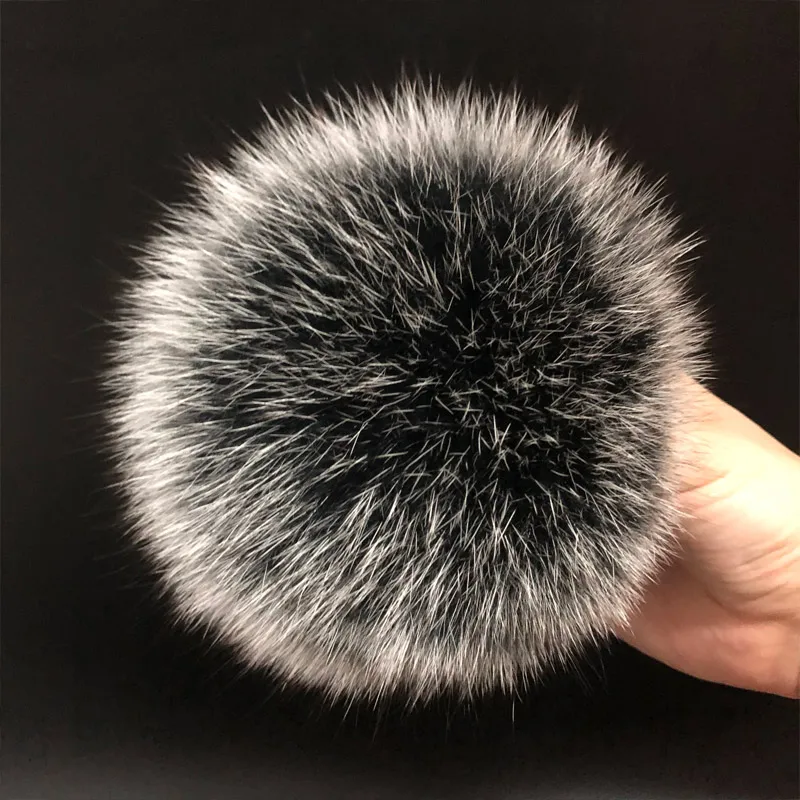 13 15 cm DIY Natural Color Real Raccoon Fur Pompoms For Bags Knitted Beanie Cap Hats Genuine fox fur Pom pom grey skully hat