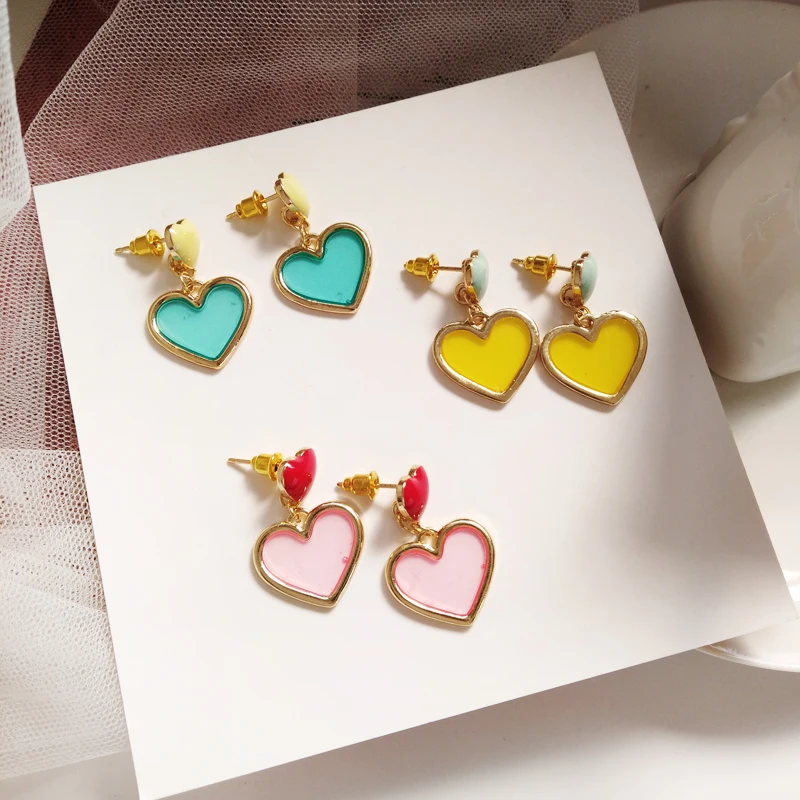 Милые романтические красные серьги в форме сердца, женские модные серьги-гвоздики с красным сердцем, простые прозрачные серьги для женщин