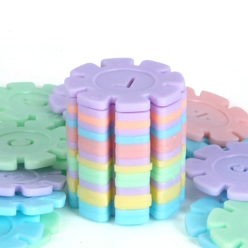 Color Middle Hole Letter Or Circle Sent Randomly Snowflake Building Blocks Educational Christmas Children Assembling Classic Toy