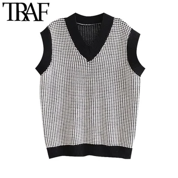 

TRAF Women Fashion Heart Pattern Loose Knitted Vest Sweater Vintage V Neck Sleeveless Female Waistcoat Chic Tops