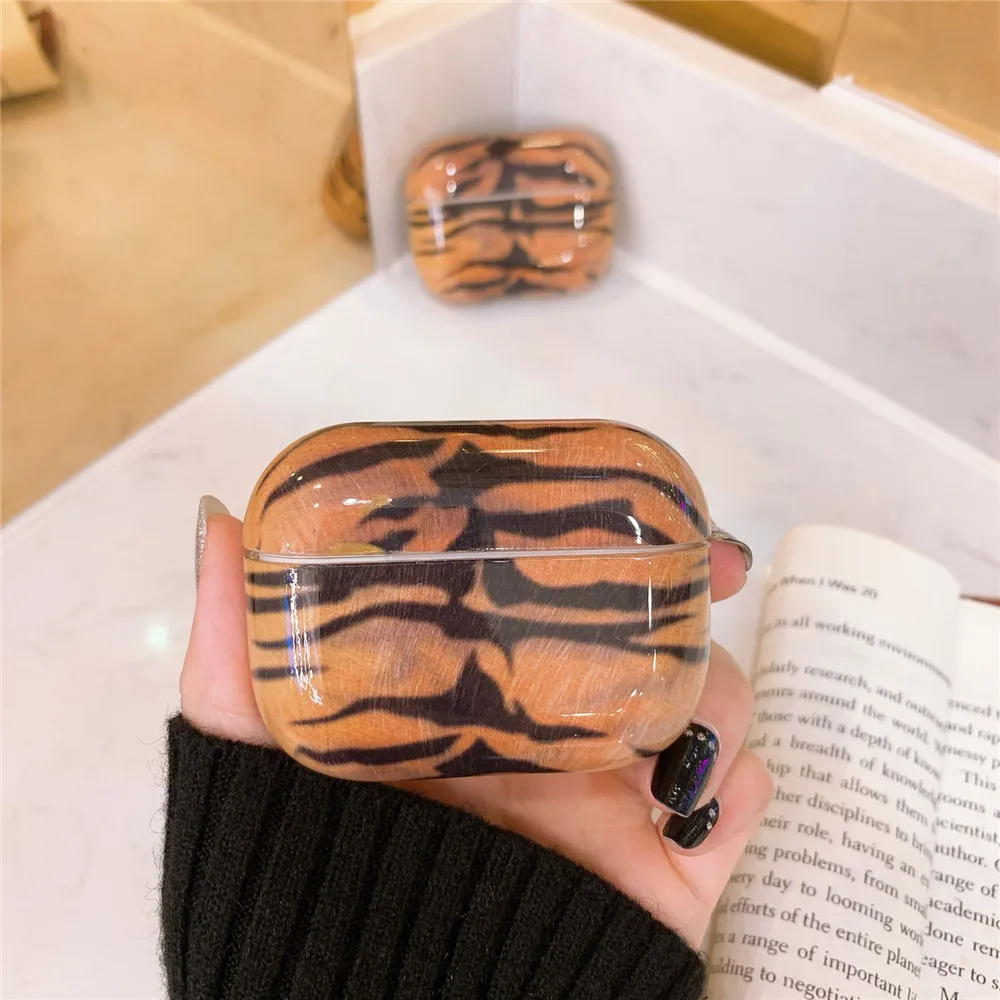 

Tiger Skin Texture Hard Shell Protection Case for Apple Airpods Pro Earpods Case for Apple Airpods 3/pro Wireless Earphone Cover