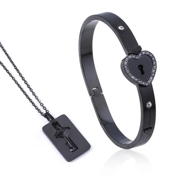 

Matching Puzzle Couple Key Pendant Necklace And Heart Lock Bracelet for Women Men Romantic Jewelry Gift