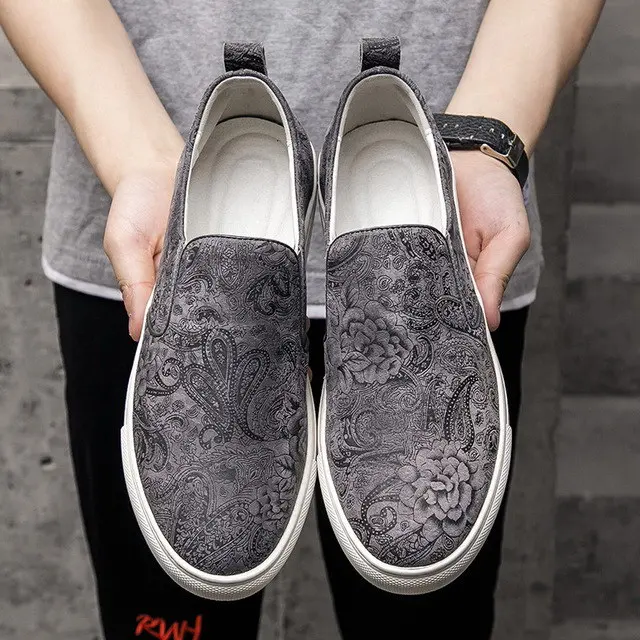 

New Arrival Fashion Mens Casual Loafer Shoes Designer Round Toe Slip On Boat Shoes For Man Flower Print Leisure Zapatos