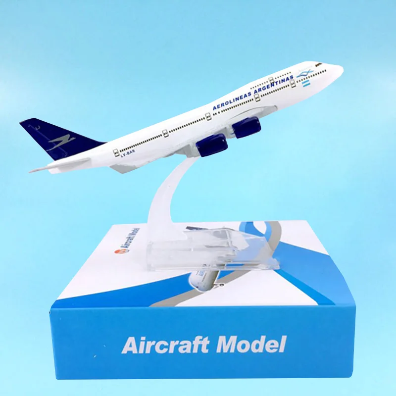 16CM 1:400 Scale Boeing B747-400 Argentine Airlines Airbus Reain Aircraft Plane Airliner Display Model Collection Gifts Souvenir | Игрушки и