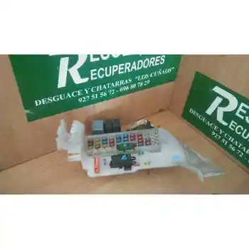 

7700425221 BOX RELES/FUSES RENAULT TWINGO (CO6)