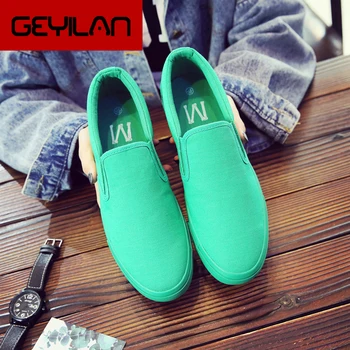 

Coslony New Canvas Driving Shoes Men Green Black Yellow White Vulcanized Lazy Canvas Shoes Mens Designer Sneakers Fashion Men