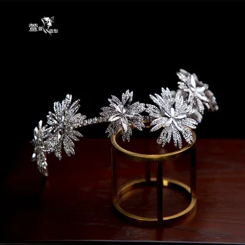

Bridal Hairbands Graceful Alloy Leaf Rhinestone tiara Hairband Bride Wedding Headwear Hair Jewelry Accessories