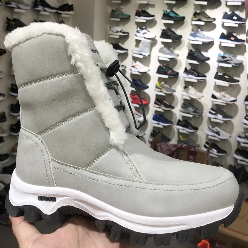 Ботинки женские зимние на нескользящей подошве с толстым мехом | Обувь