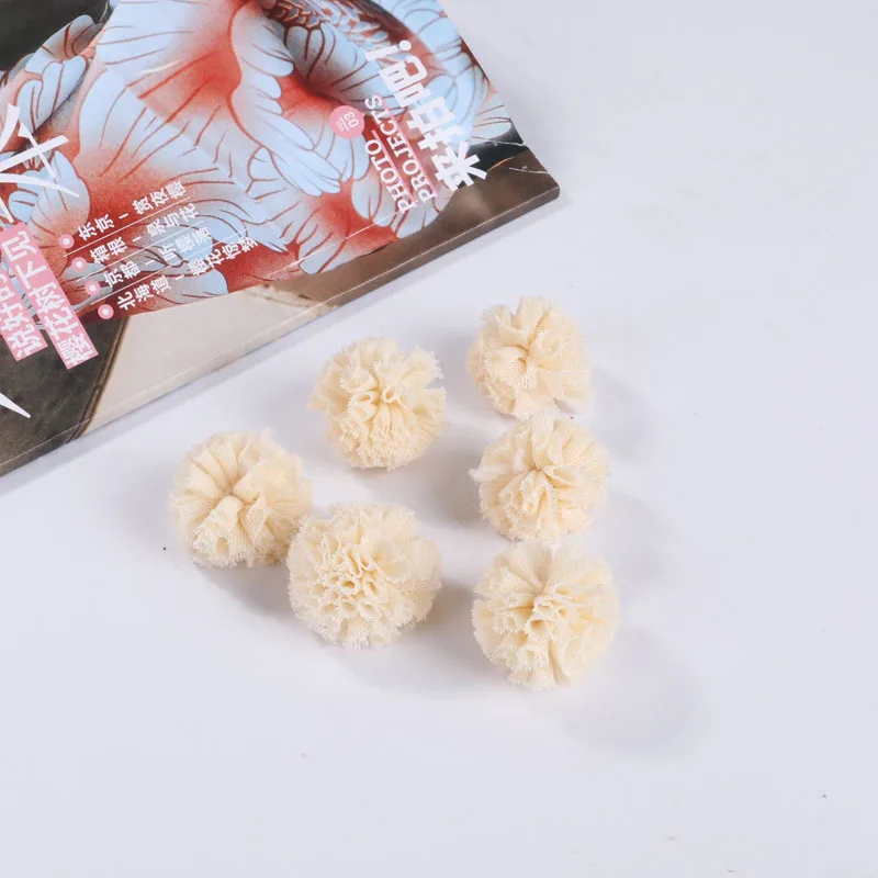 Beige pompon 30 шт. волосы кружевные аксессуары марлевые эластичный цветок Шары DIY ремесло поставки сетки пряжа шары головные уборы ювелирные украшения помпоны - Цвет: Beige pompon