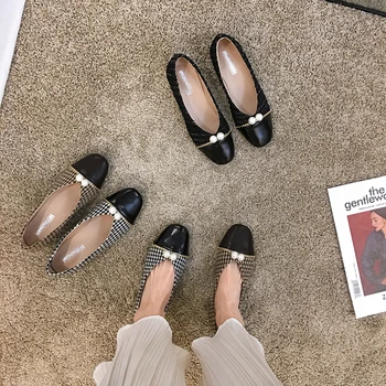 

Women's shoes thick heel pupms 2020 new spring pearl stitching plaid work shoes