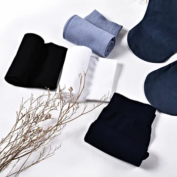 

1 Pair of Summer Men's Solid Color Short Tube Stockings Deodorant Business Cotton Socks Men's Multi Color Tube Socks
