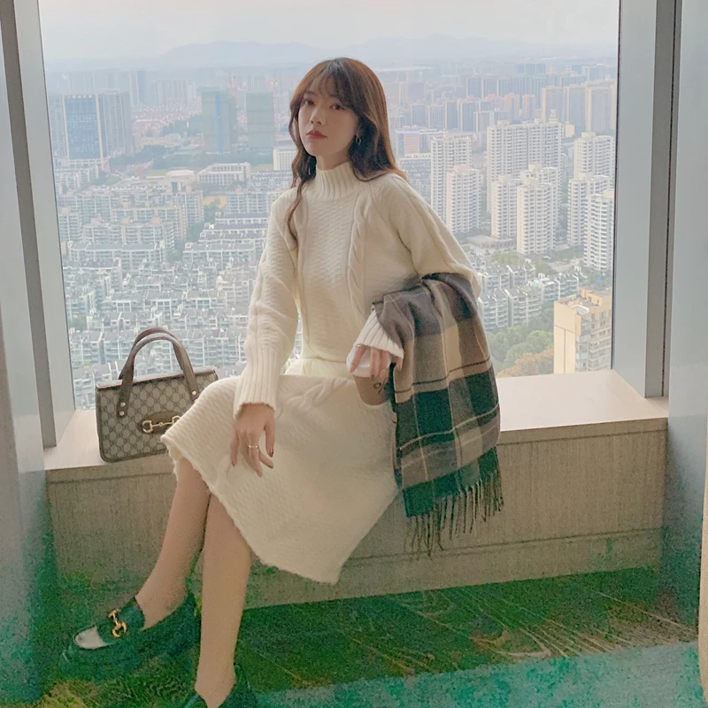 Han edition dress pure color will thicken new winter half a turtle neck twist cultivate one's morality render knitted dress
