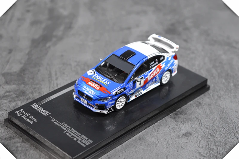 1: 64 масштабная модель автомобиля сплав литье под давлением синий Impreza WRX STI миниатюрная сцена Игрушка гоночный автомобиль стол коллекция подарок