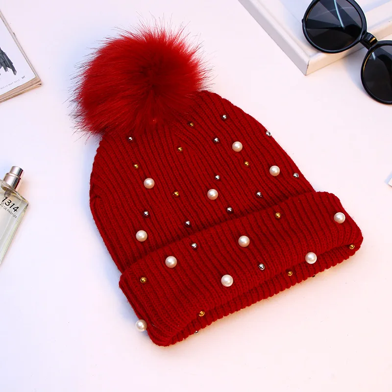 Skullies Winter Solid Beading Women Beanie Red Warm Soft Lady's Casual Beanies Fashion Girls Knitted Hats With Pompom For Lady - Цвет: Бургундия
