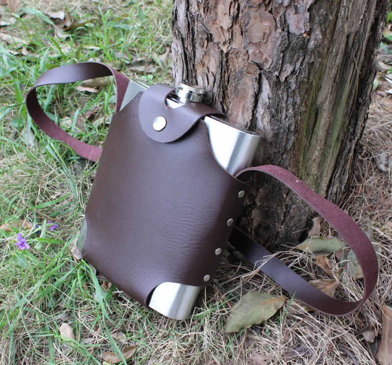 Supply Wholesale Stainless Steel Thick 2 Loaded Spirit Bottle Portable Outdoor Wine Pot 2 of Metal Wine Bottle