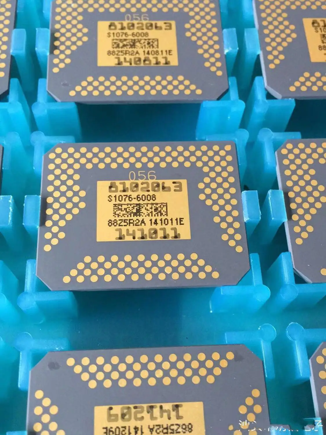 Абсолютно S1076-6008 S1076-7402 S1076-7408 S1076-6009 DLP проектор DMD чип Рабочая часть