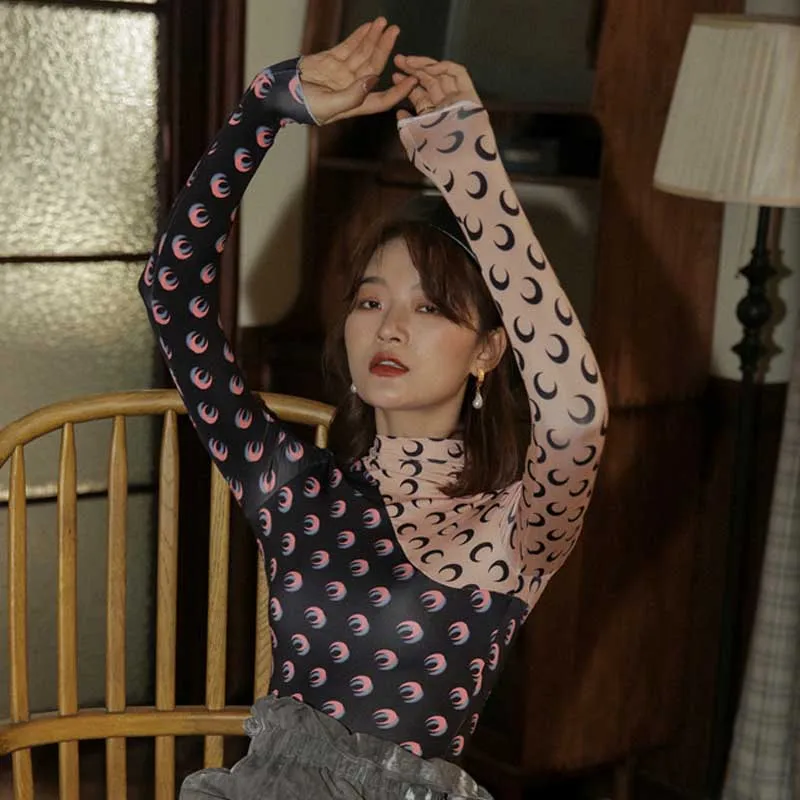 One-Piece Women T Shirt 2020 Summer Designer Moon Print T Shirt Long Sleeve Turtle Neck Tops Color Block T Shirt Lady