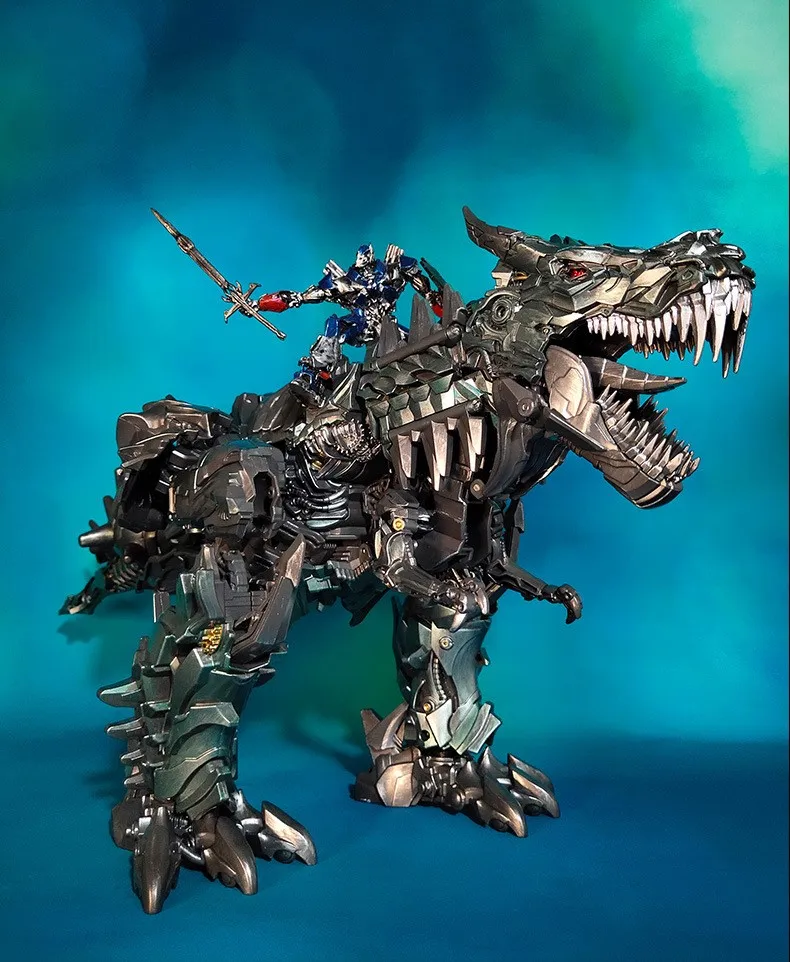 Deformation toys Enlarged wire rope alloy version of the legendary dinosaur 