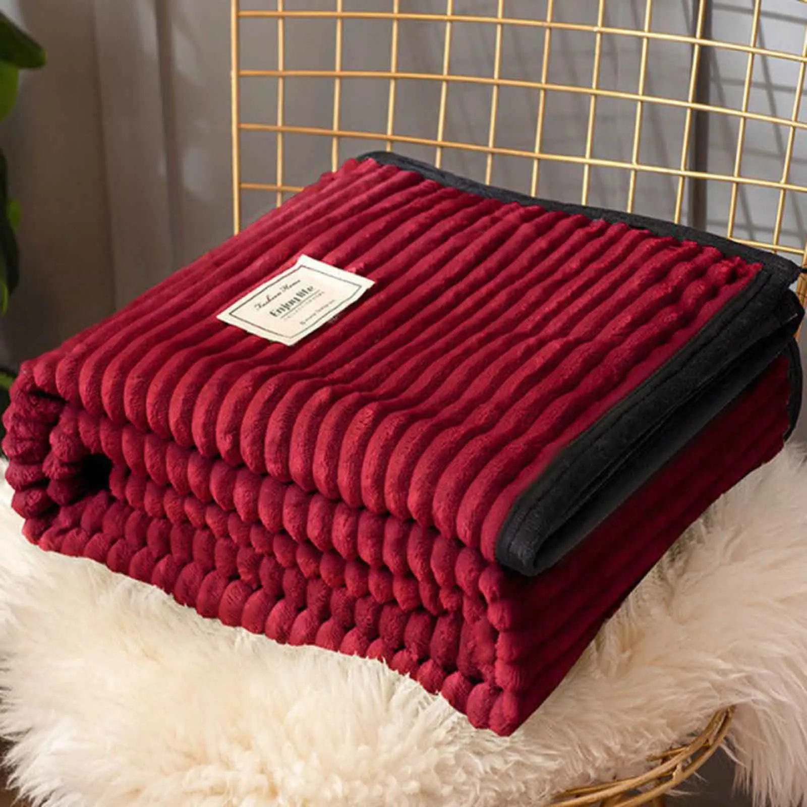 Hugging Blanket Is Suitable For Sofas Beds blankets Soft And Plush