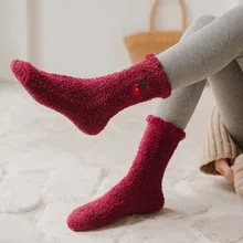 Коралловые бархатные женские плотные теплые носки без пятки, носки с фруктами, повседневные пушистые домашние носки-тапочки, плюшевые теплые свободные носки средней длины
