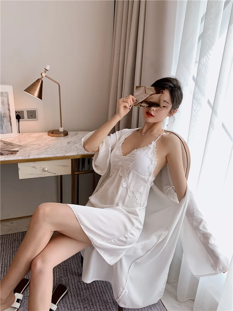 13333316682_826603078