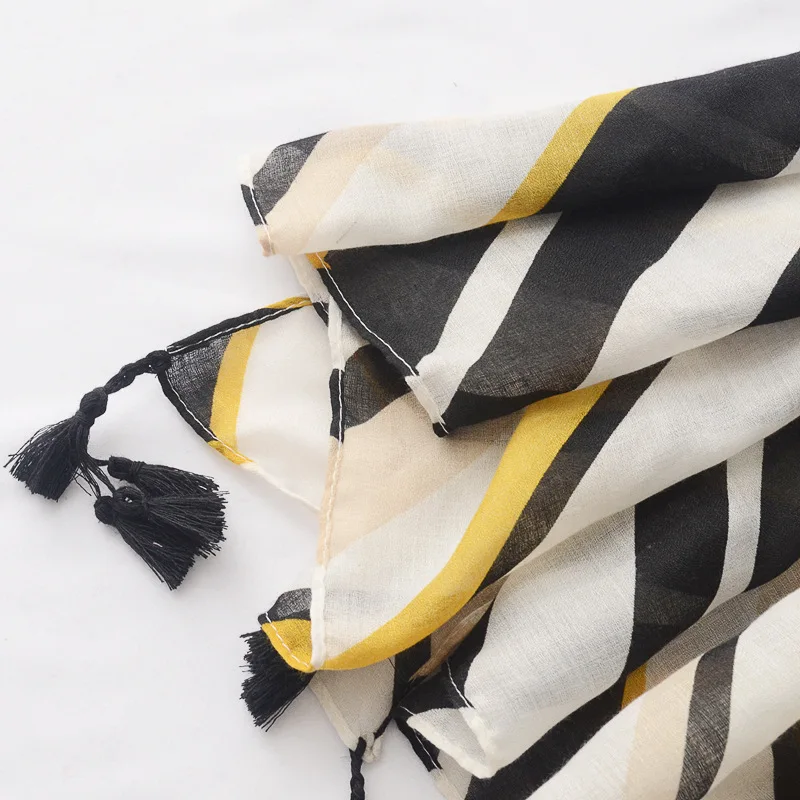 10881883881_1616066044