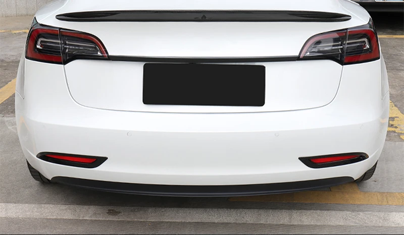 Подходит для Tesla модель 3 автомобильный Стайлинг ABS карбоновая Автомобильная задняя противотуманная фара Стикеры для обклейки автомобиля 2 шт авто аксессуары