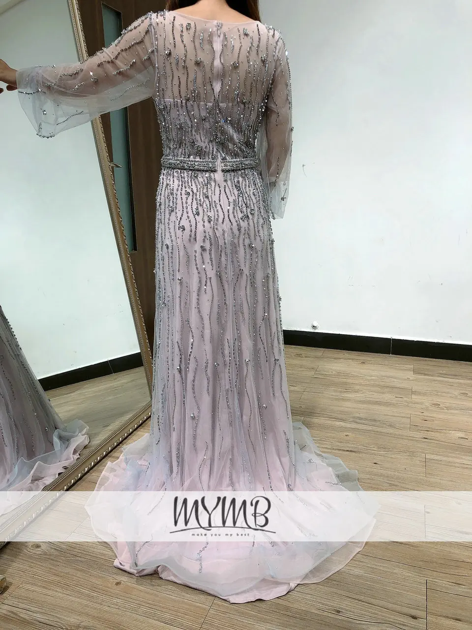 Рисунок 3 - Женское длинное свадебное платье