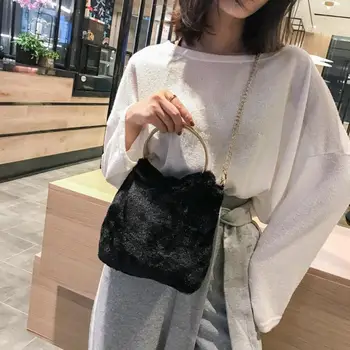 

Fashion Women Handbag Winter Soft Plush Mini Shoulder Bag Luxury Brand Soft Women Plush Warm Crossbody Bag Totes Lady Purses