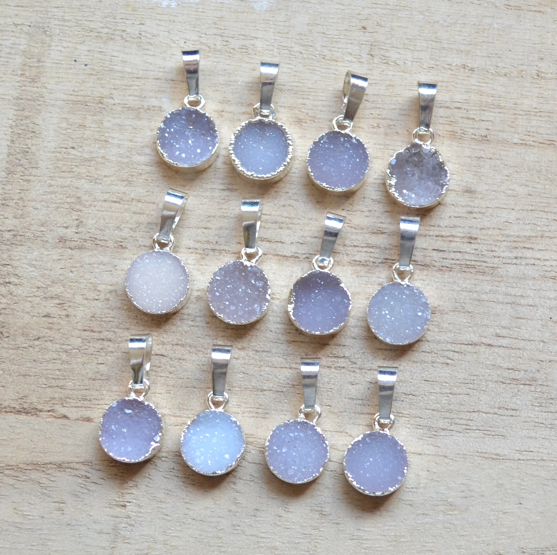 New 10 mm round druzy pendant ,crystal quartz pendants with Electroplated silvery edges