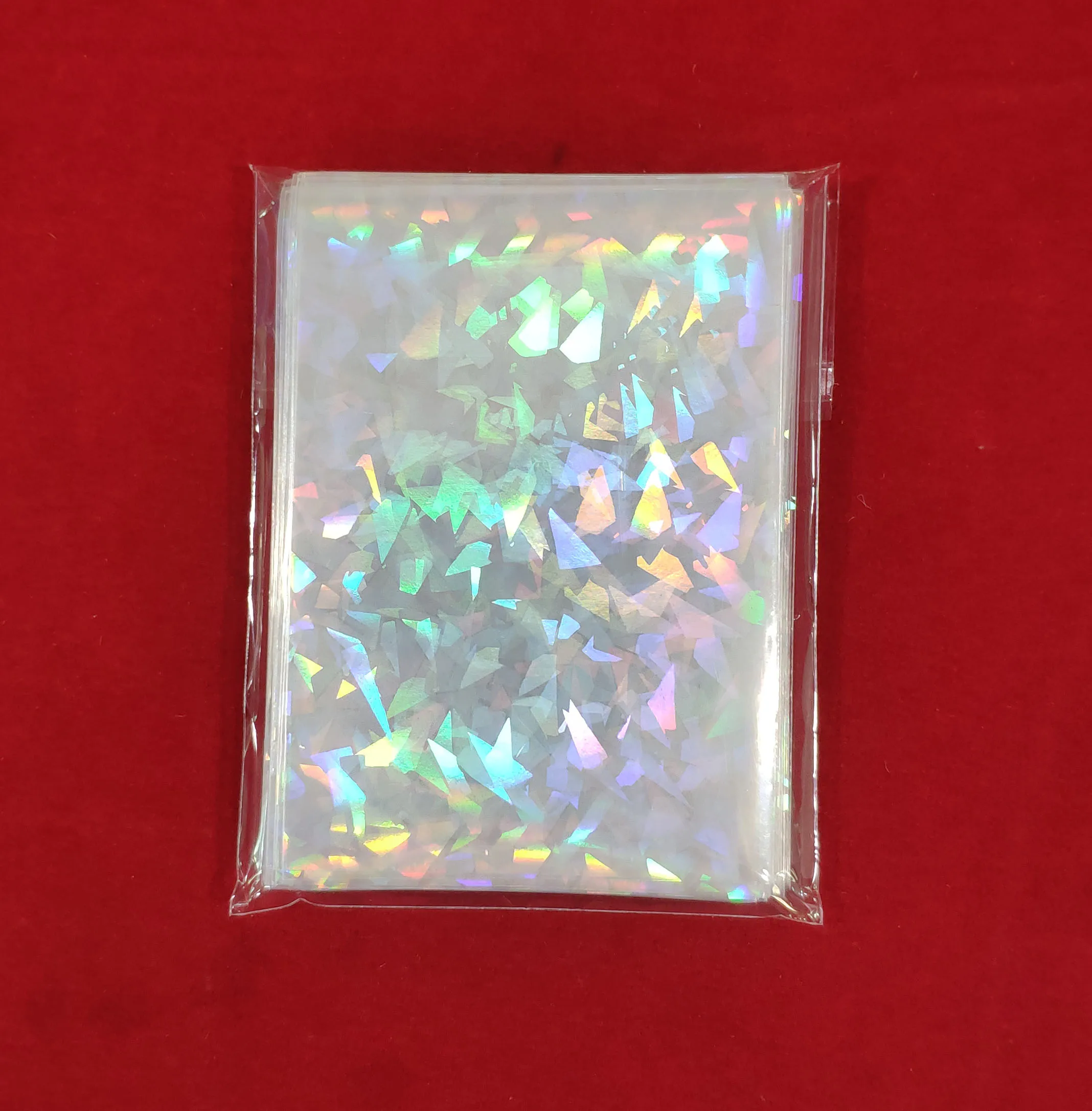 100 pçs/lote pedra preciosa quebrada vidro laser piscando cartão de filme filme 61x88mm yu-gi-oh vg ultraman cartão manga