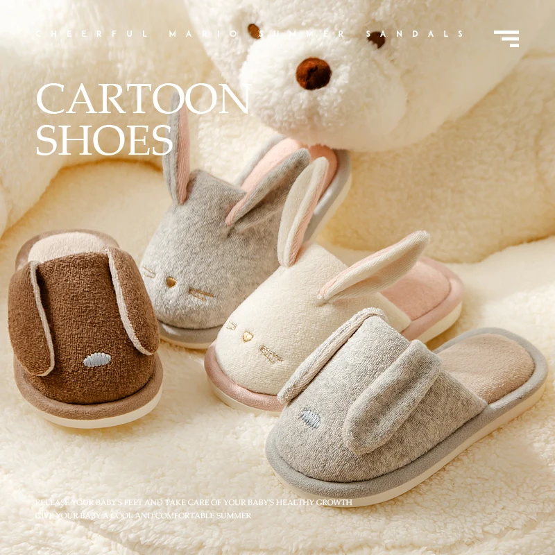 

Winter Kids Cotton Slippers Cute Cartoon Baby Boys and Girls Home Slippers Plush Warm Comfortable Soft Sole Flats Children Shoes