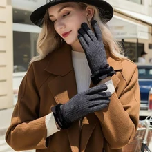 Winter Fashion Warm Touch Screen Lattice Female Gloves Windproof  Water-repellent Fleece Cute Full Finger Mitts For Young Women