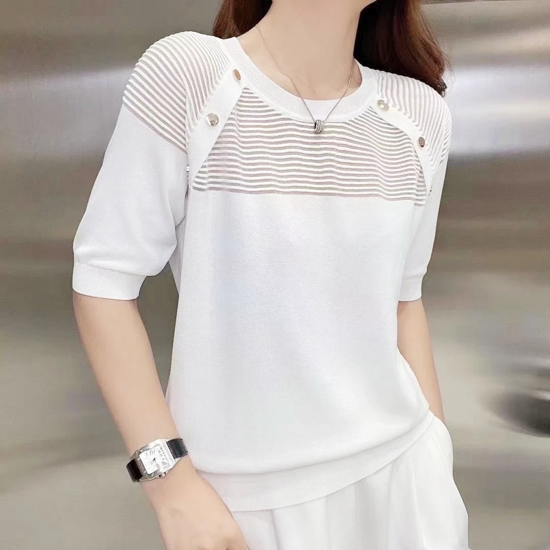 

Bingsi 2021 Spring And Summer New Knitted Round Neck Stripe Splicing Half Sleeve Thin Top Foreign Style Button