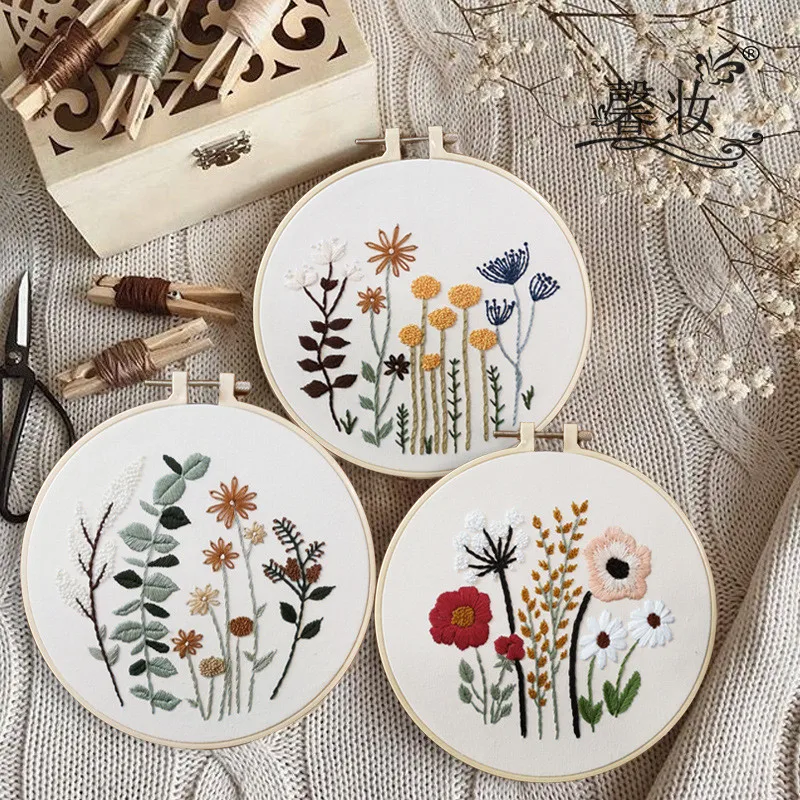 

2020 New Embroidery Flower With 20cm Embroidered Stretch DIY Simple Beginner Training Material Package Su Xiang Embroidery