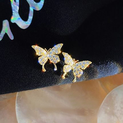 Fashion Cute Rhinestone Gold Color Butterfly Stud Earrings For Women No Piercing Fake Cartilage Earring Gifts