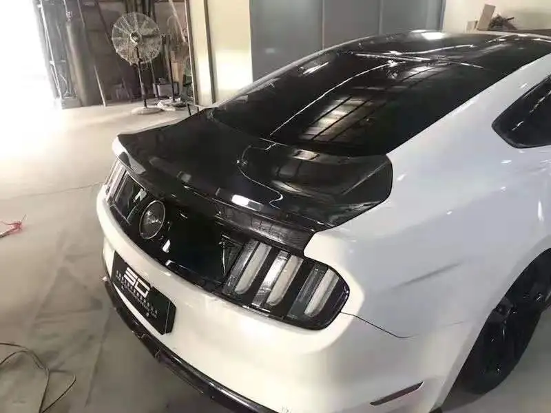 Высокое качество углеродного волокна задний бампер крышка подходит для Ford Mustang