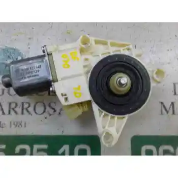 

WINDOW MOTOR REAR RIGHT MERCEDES C CLASS (W204) SALOON 2.2 CDI CAT 5PINS A2048200542 0130822442 [16815027]