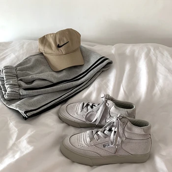 

CINESSD Canvas Shoes Women Sneaker Chaussure High Top Sneakers Women 2020 Spring Fashion Casual Shoes Woman Sneakers Solid Soft