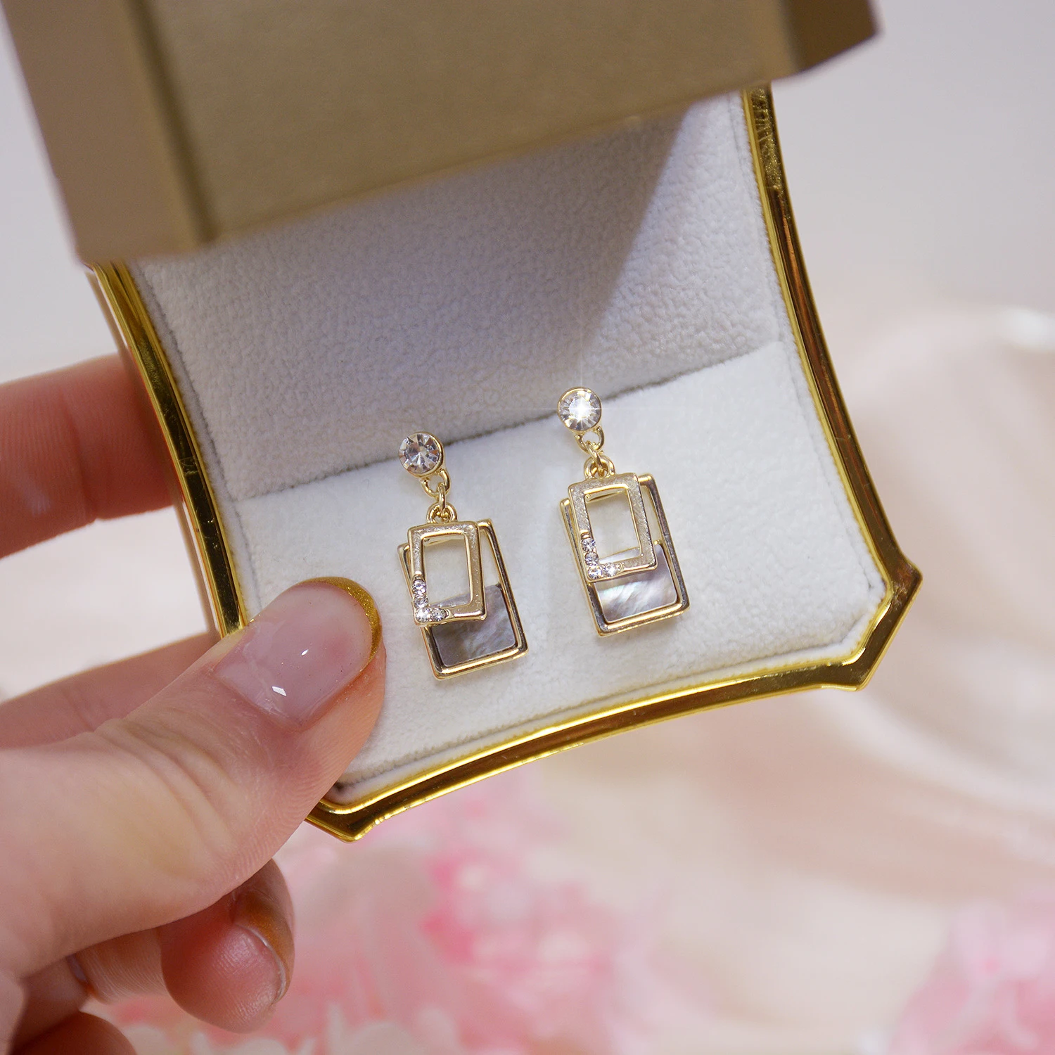 JUWANG Earring For Women Die Shell Elegant 14k Real Gold Luxury Crystal Zircon Temperament Geometric Simple Earring New Products - Image 2