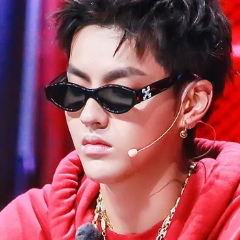 

Chinese new rap Wu Yifan men's and women's black frame sunglasses color sun glasses X printed personalized hip hop internet