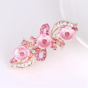 

1Pcs Chic Fashion Metal Leaf Shape Hair Clip Barrettes Rhinestone Pearl Hairpin Barrette Hair Claws Women Hair Styling Tool