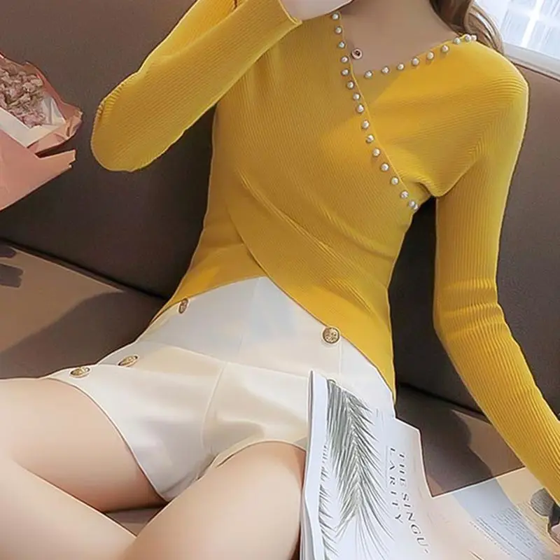 Women Autumn Fashion Beaded Sweet Slim Sweater Solid Color V Collar Cross Long-sleeved Knit Loose Sweater Women Autumn Fashion Beaded Sweet Slim Sweater Solid Color V Collar Cross Long-sleeved Knit Loose Sweater