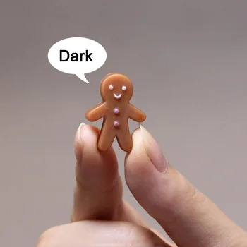 

Model Decoration Gingerbread Man Refrigerator Magnet Plastic PVC Simulation Cartoon Toy Micro Landscape Scene Decoration