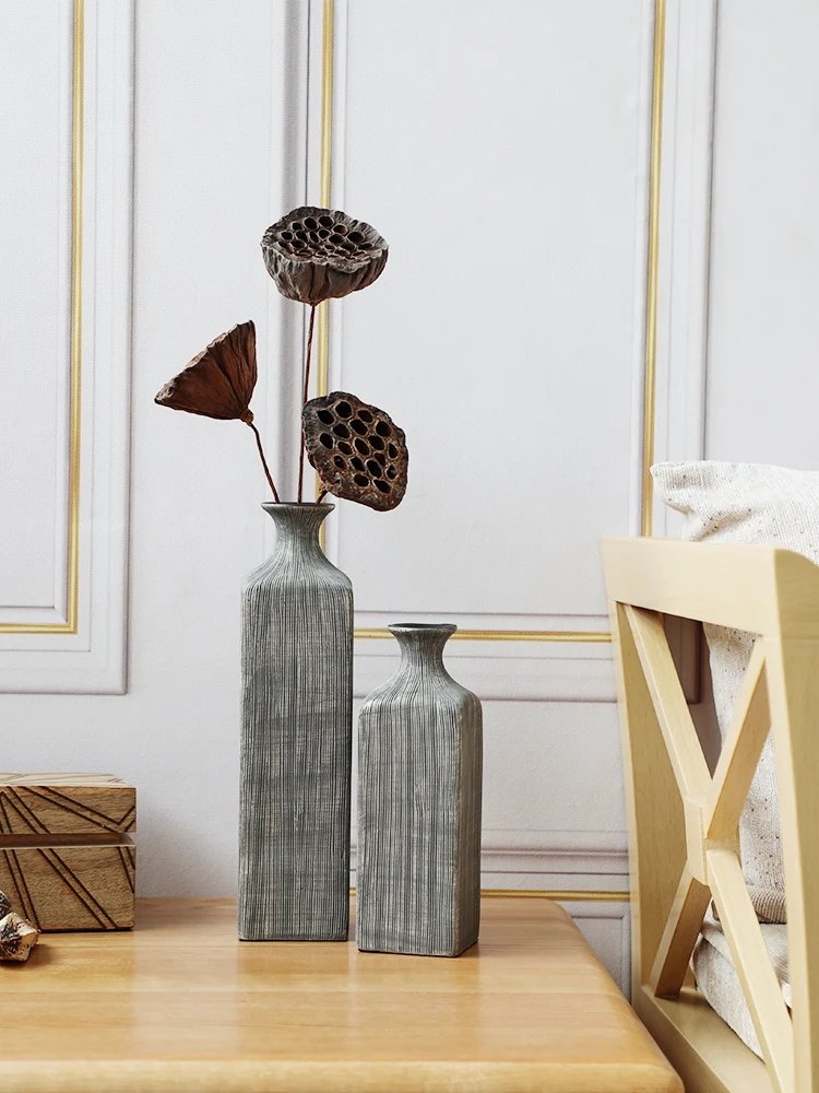 Creative Resin Vase for Home Decoration, Nordic Grey Flower Bottle, Minimalist Decor Crafts, Living Room Accessories 4