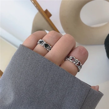 Metal Punk Style Restoring Ancient Ways Is Red And Black Heart Chain Ring ring ring Women Wedding Jewelry Party Present